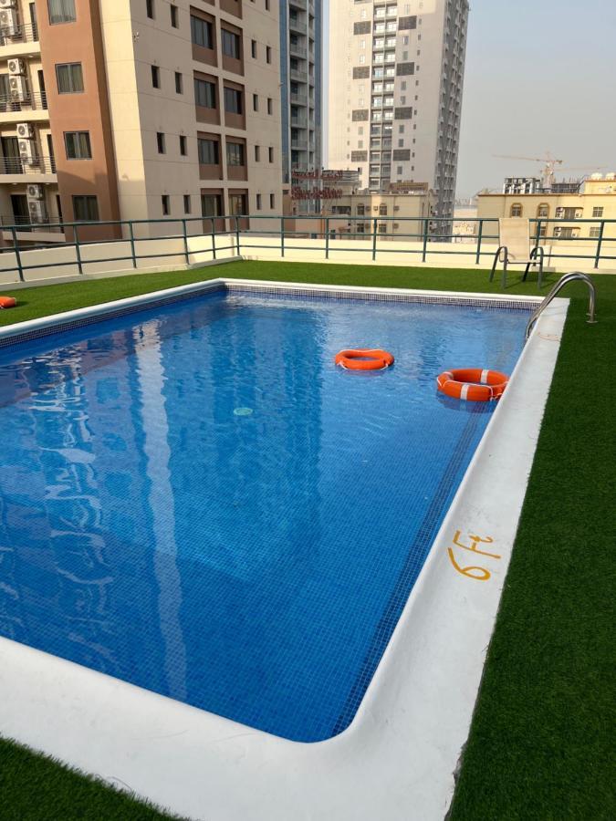 Al Abbas Tower Apartment มานามา ภายนอก รูปภาพ